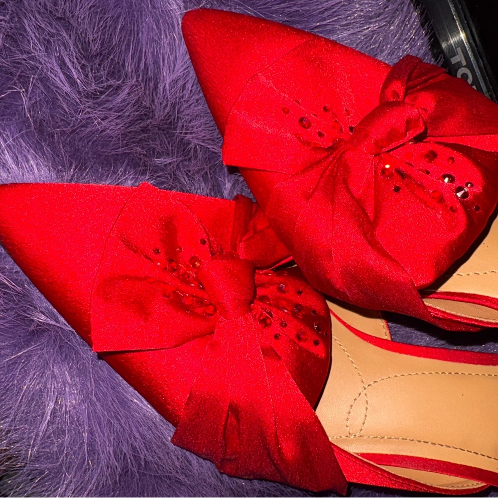 Elegant Red Bow Women's Slide on Shoes size 12W